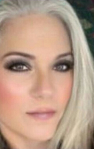 Meet your Posher, Rose - Picture 1 of 2